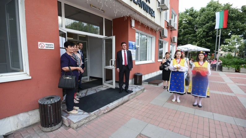 Кметът на Главиница Неждет Джевдет се срещна с абитуриентите от Випуск 2020