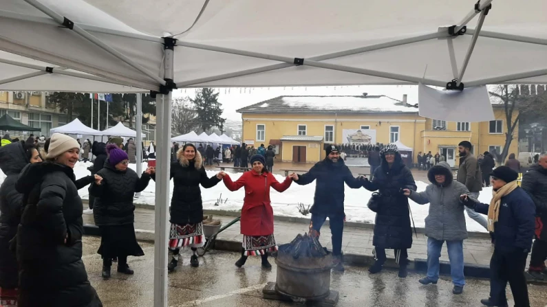 Първи ден на Празник на добруджанското вино в Кайнарджа
