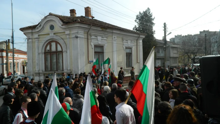 Силистренци честват 138-годишнината от Освобождението на града си