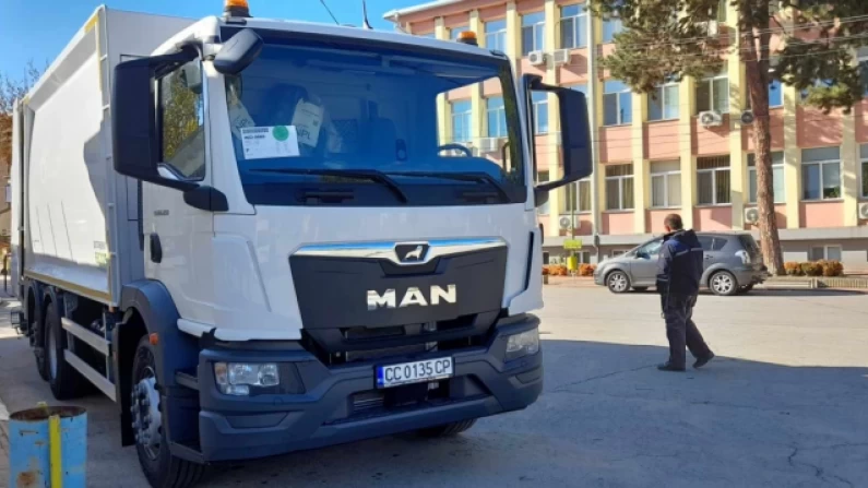Община Ситово получи нов камион за разделно събиране на отпадъци