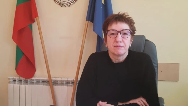 Габриела Миткова: „В цялата област обучението е присъствено, като в пет общини се извършва тестване“