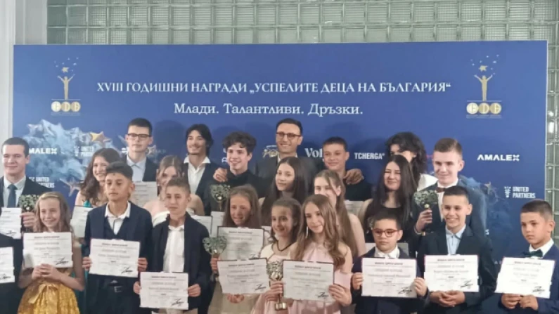 Талантлив млад музикант от Силистра в клуба на успелите българи на Фондация "Д. Бербатов"